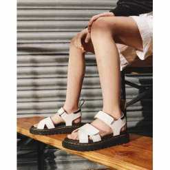 Sandales Dr Martens Junior Vossie J White T Lamper -Pas Cher Baskets Magasin Dr20Martens20Junior20Vossie20J20White20T20Lamper 2